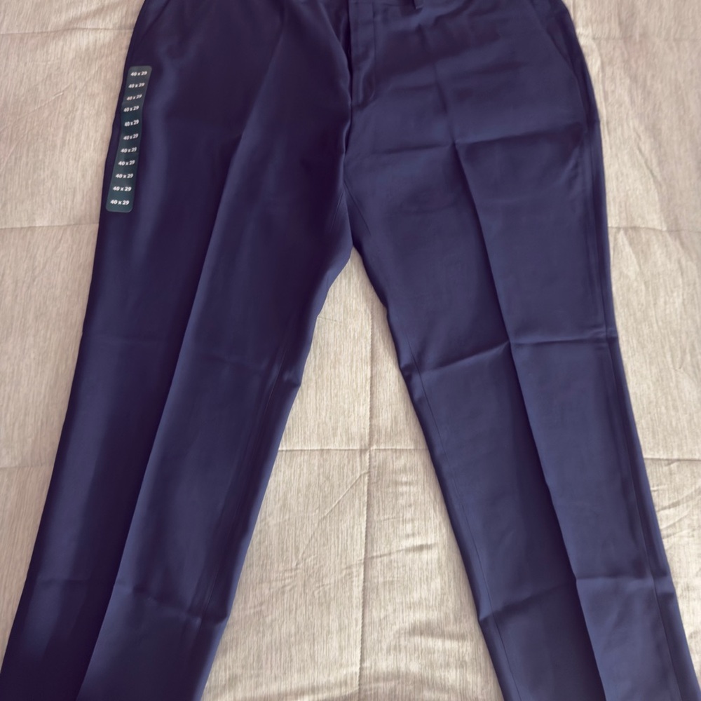 Haggar Premium Flex Straight Fit Pants - navy blue. NWT